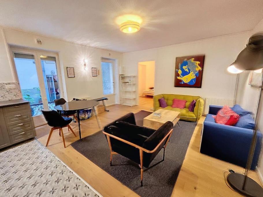 Appartement Tres Calme Sur Cour - Cardinet Parijs