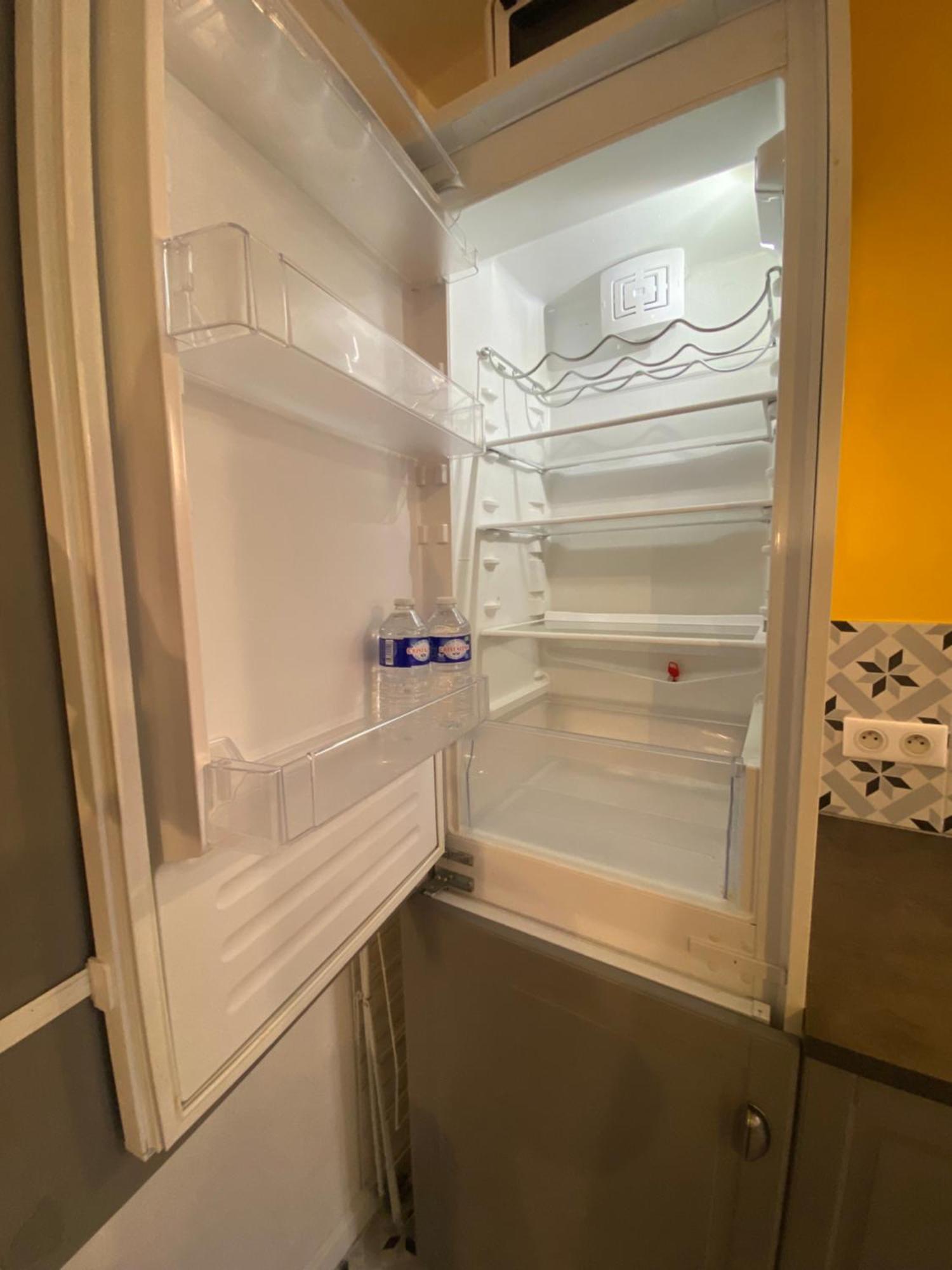 Appartement Tres Calme Sur Cour - Cardinet Parijs