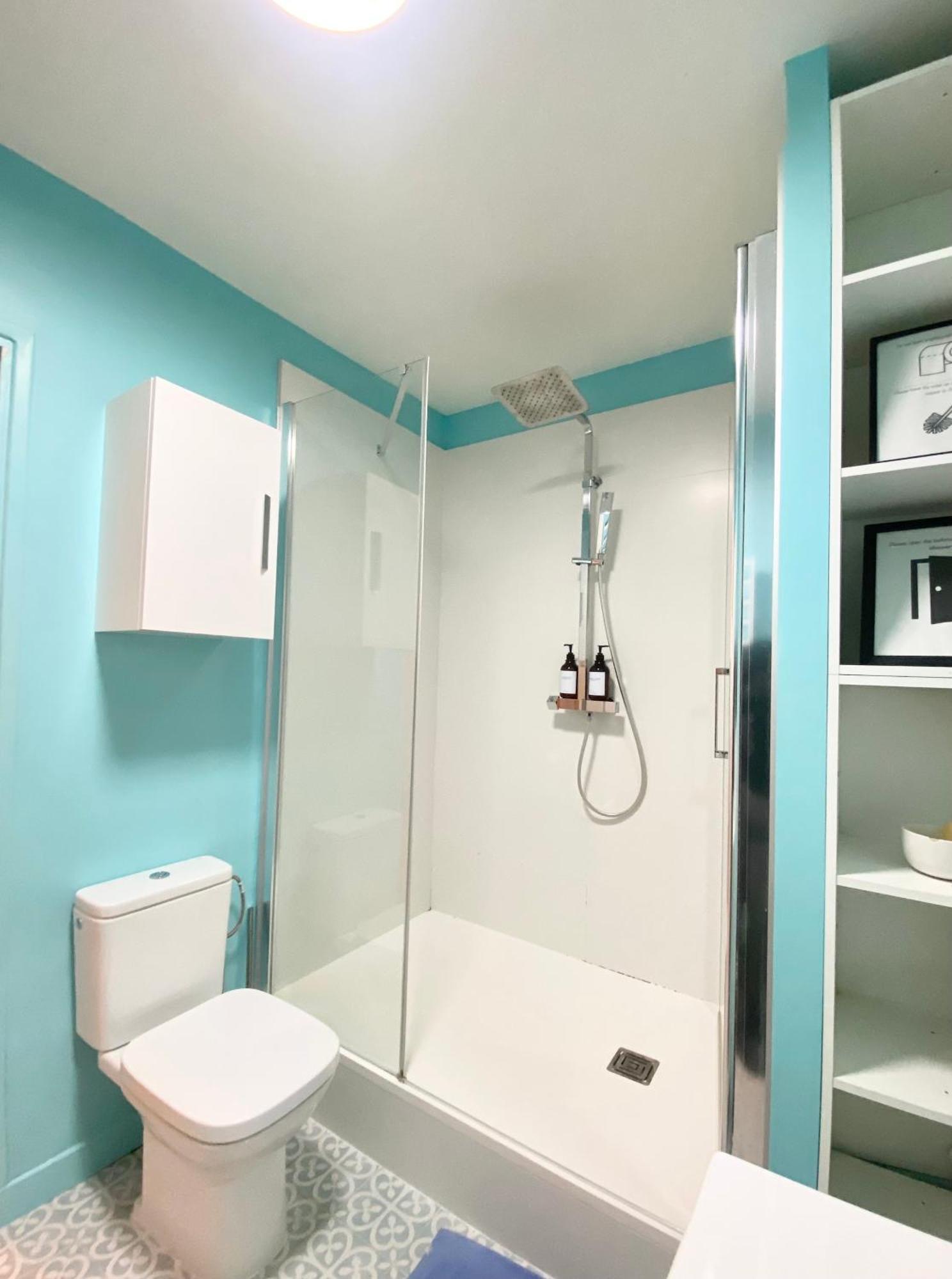 Tres Calme Sur Cour - Cardinet Appartement Parijs