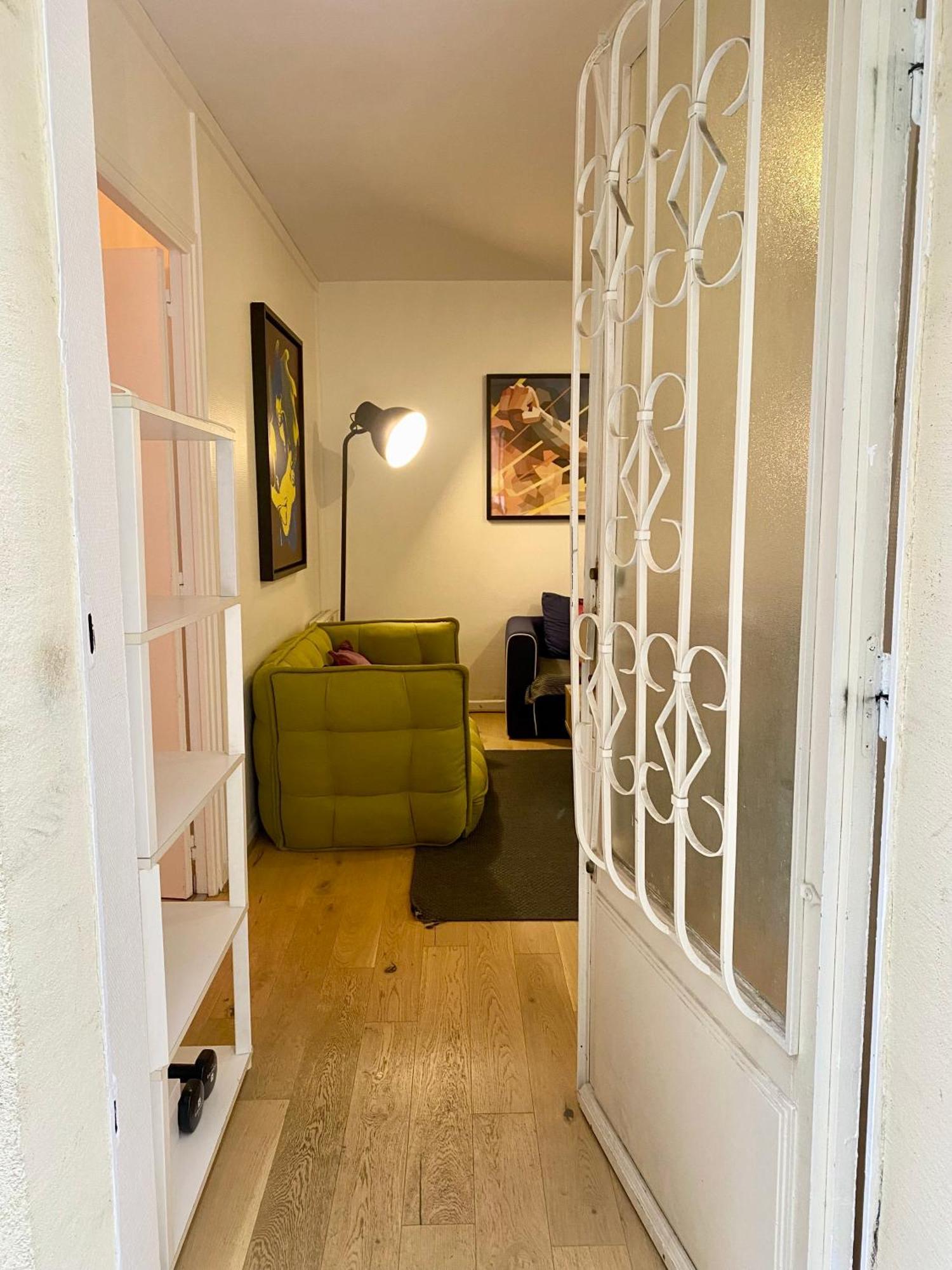 Appartement Tres Calme Sur Cour - Cardinet Parijs